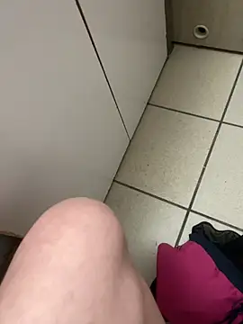 pinnklinkk online show from February 2026 10:02:02 PM