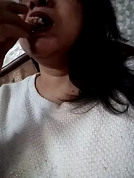 Snapshot of sakshisutra chatting on December 2025 10:42:01 AM sakshisutra online show from December 2025 10:42:01 AM