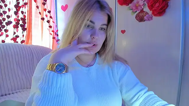 CoraSwon online show from February 2025 10:47:02 AM