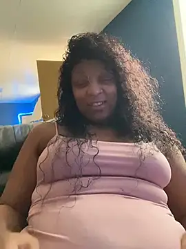 Snapshot of KLoveeee chatting on February 2025 09:25:02 PM KLoveeee online show from February 2025 09:25:02 PM