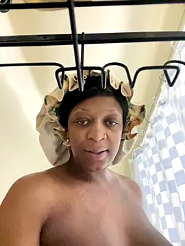 Snapshot of KLoveeee chatting on December 2025 07:29:02 PM KLoveeee online show from December 2025 07:29:02 PM