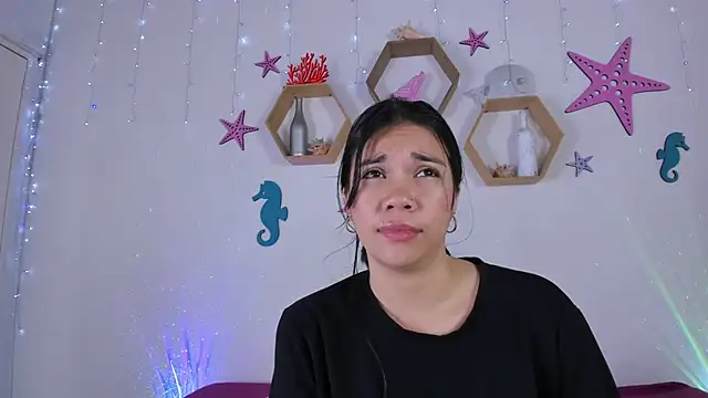 Emiily Parkerr online show from March 2025 03:01:02 AM