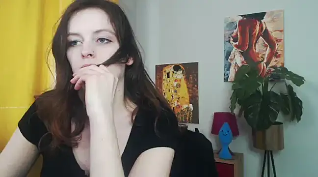 juicyNadine online show from March 2025 12:23:02 PM