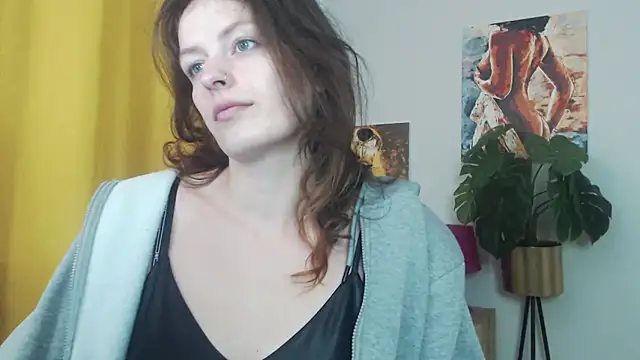 juicyNadine online show from September 2025 04:45:02 AM