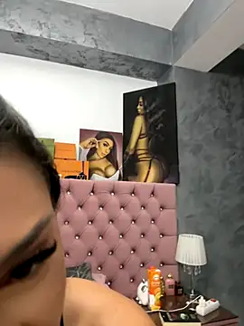 Snapshot of NatyDesiree chatting on September 2025 07:49:01 PM NatyDesiree online show from September 2025 07:49:01 PM