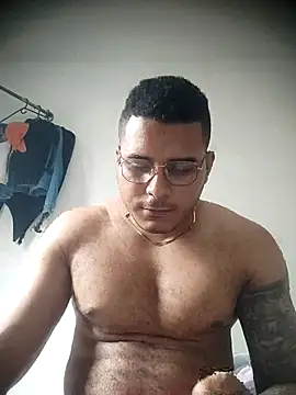 Snapshot of SaucyAffair0 chatting on January 2026 07:23:01 PM SaucyAffair0 online show from January 2026 07:23:01 PM