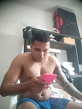 Snapshot of SaucyAffair0 chatting on February 2026 03:15:02 PM SaucyAffair0 online show from February 2026 03:15:02 PM