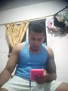 Snapshot of SaucyAffair0 chatting on February 2026 01:17:01 AM SaucyAffair0 online show from February 2026 01:17:01 AM