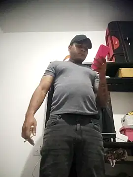 Snapshot of SaucyAffair0 chatting on February 2026 03:27:01 AM SaucyAffair0 online show from February 2026 03:27:01 AM