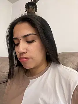 SaritaHot 69 online show from December 2024 04:04:01 PM