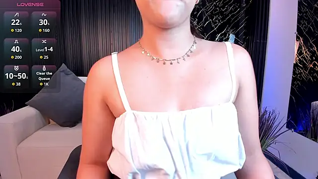 paulina sweett  online show from November 2025 01:58:01 PM