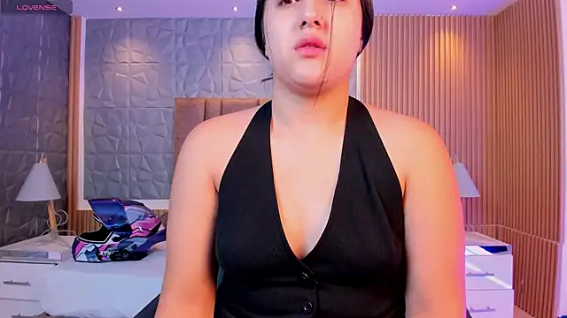 Snapshot of paulina_sweett_ chatting on June 2026 11:04:02 AM paulina sweett online show from June 2026 11:04:02 AM