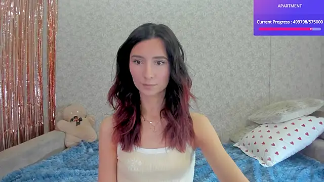 crystalnut online show from March 2025 03:11:01 AM