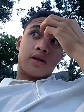 ALAN SANTHOS online show from September 2025 11:04:01 PM