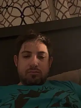 Snapshot of caliguy37 chatting on December 2024 08:39:01 PM caliguy37 online show from December 2024 08:39:01 PM