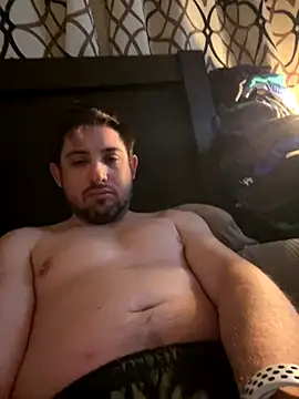 Snapshot of caliguy37 chatting on December 2024 05:33:01 PM caliguy37 online show from December 2024 05:33:01 PM