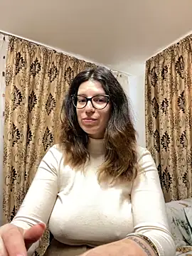 NadiraNoor online show from March 2026 01:07:02 PM