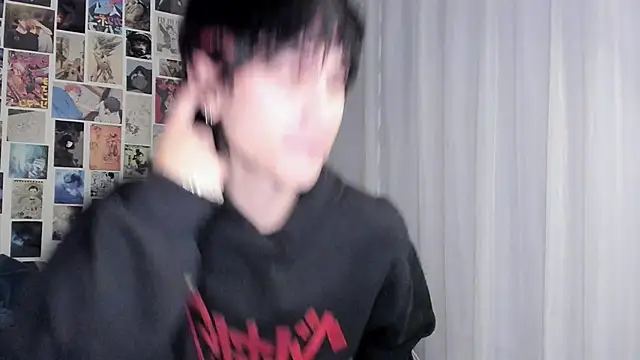 Snapshot of liamelf chatting on September 2025 06:48:02 AM liamelf online show from September 2025 06:48:02 AM