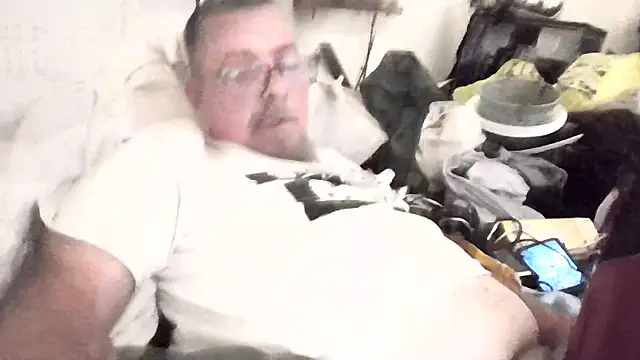 samnmike online show from April 2026 12:31:01 AM