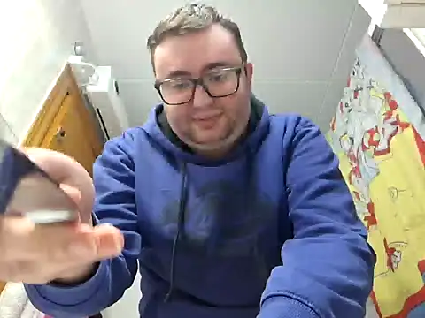 Snapshot of Javier_bear chatting on February 2025 02:35:02 PM Javier bear online show from February 2025 02:35:02 PM