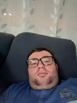 Snapshot of Javier_bear chatting on February 2025 03:36:02 PM Javier bear online show from February 2025 03:36:02 PM