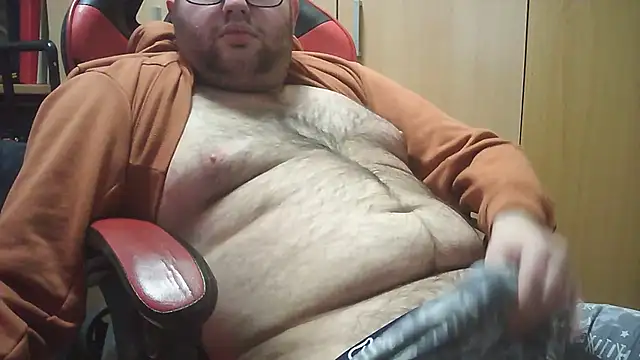 Snapshot of Javier_bear chatting on February 2025 02:02:01 PM Javier bear online show from February 2025 02:02:01 PM