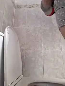 Snapshot of Javier_bear chatting on February 2025 01:55:02 PM Javier bear online show from February 2025 01:55:02 PM