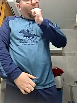 Snapshot of Javier_bear chatting on March 2025 02:40:02 PM Javier bear online show from March 2025 02:40:02 PM