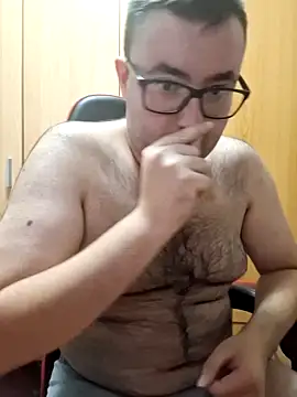 Snapshot of Javier_bear chatting on October 2025 01:33:02 PM Javier bear online show from October 2025 01:33:02 PM