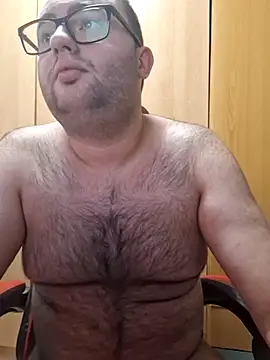 Snapshot of Javier_bear chatting on October 2025 01:40:02 PM Javier bear online show from October 2025 01:40:02 PM