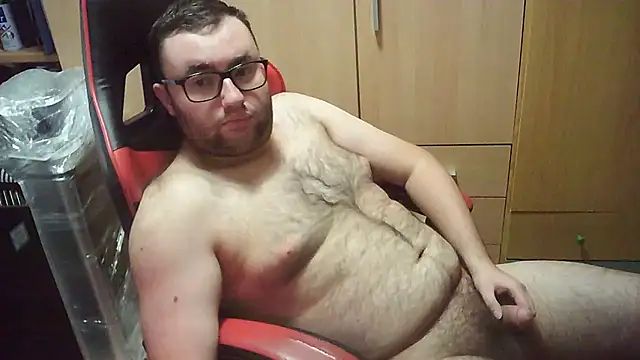 Snapshot of Javier_bear chatting on November 2025 10:06:02 AM Javier bear online show from November 2025 10:06:02 AM