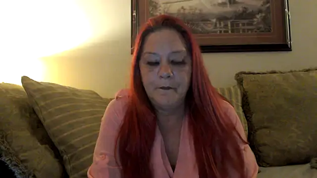 Snapshot of LexxiLeeds chatting on October 2025 11:15:01 PM LexxiLeeds online show from October 2025 11:15:01 PM