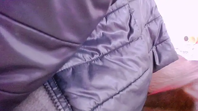 Snapshot of MaidenGame chatting on November 2025 02:39:01 PM MaidenGame online show from November 2025 02:39:01 PM