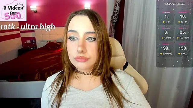 Snapshot of MoranaKit chatting on December 2025 06:13:02 PM MoranaKit online show from December 2025 06:13:02 PM