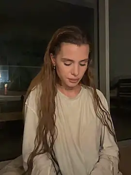 EmiliaCatalina online show from February 2026 12:56:02 AM