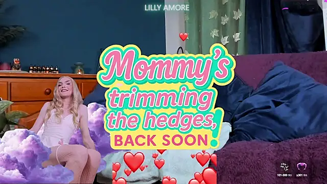 Snapshot of LillyAmore chatting on October 2025 04:59:02 PM LillyAmore online show from October 2025 04:59:02 PM