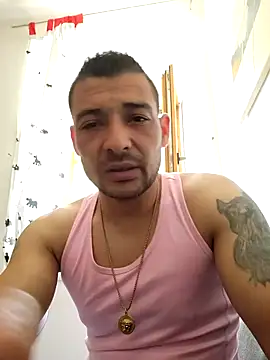 Zoltanioan26 online show from May 2026 12:57:01 PM