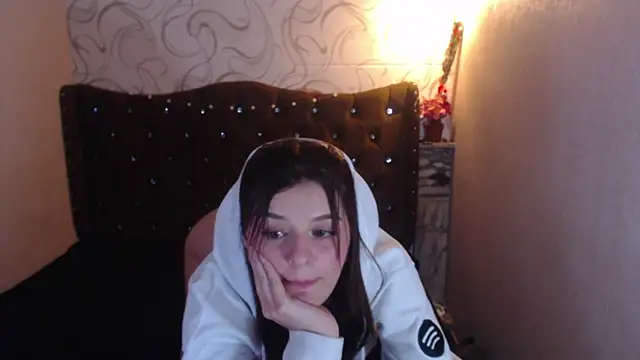 LiaHarryis online show from March 2025 10:22:02 PM