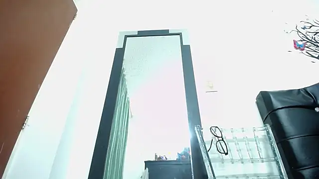 candyladyboy online show from February 2025 09:57:01 PM