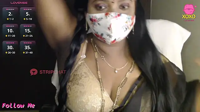 Snapshot of vani-09 chatting on December 2024 07:03:01 AM vani-09 online show from December 2024 07:03:01 AM