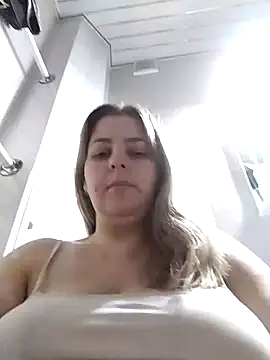 Snapshot of Lady_nice_cat chatting on February 2025 05:07:02 PM Lady nice cat online show from February 2025 05:07:02 PM