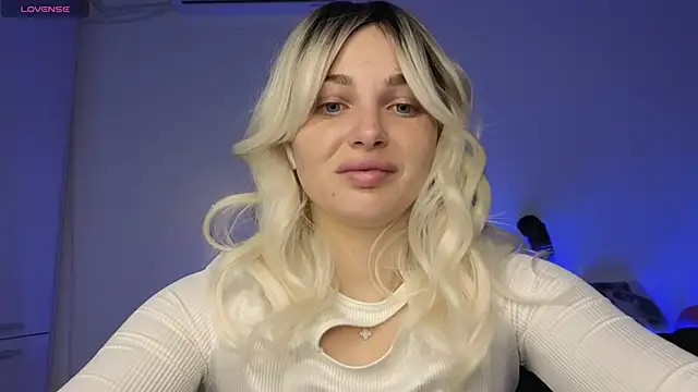 Snapshot of Yoda21 chatting on November 2025 12:37:01 PM Yoda21 online show from November 2025 12:37:01 PM