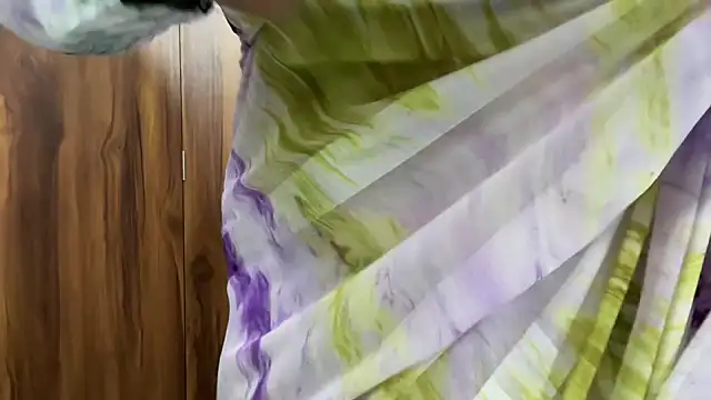 Snapshot of julie_08 chatting on October 2025 06:12:01 PM julie 08 online show from October 2025 06:12:01 PM