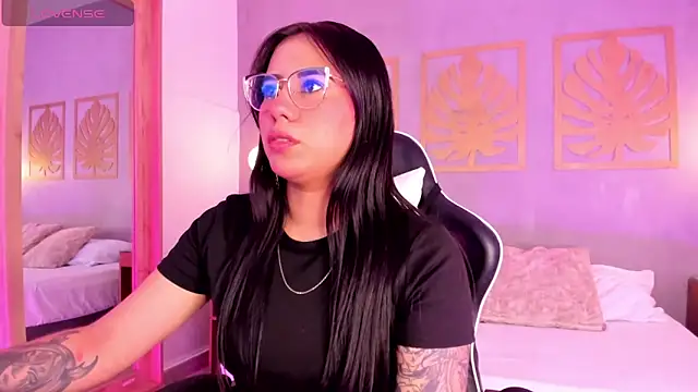 majo rosse  online show from March 2026 07:09:01 PM