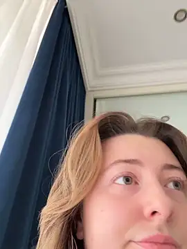 curvyflawless online show from December 2025 07:39:01 AM