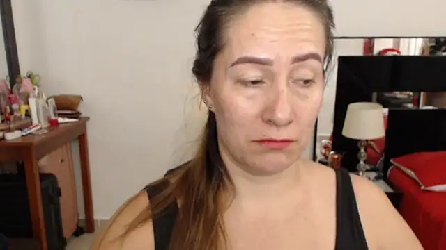 CATRINA-83 online show from December 2025 03:58:02 AM