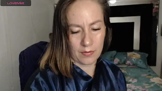 CATRINA-83 online show from May 2026 11:01:04 PM