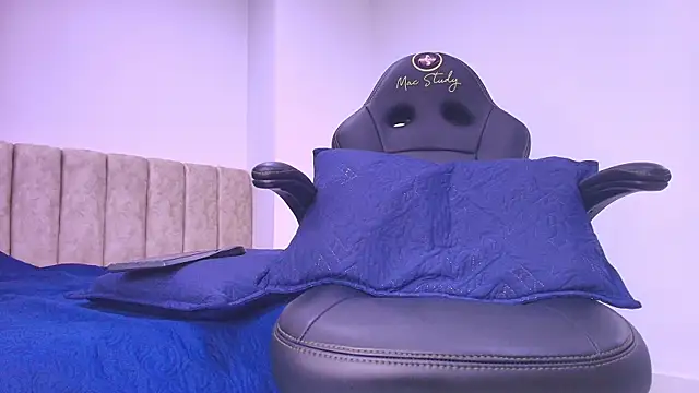 Snapshot of arl_chloee chatting on January 2026 03:09:02 AM arl chloee online show from January 2026 03:09:02 AM