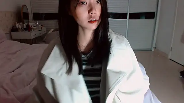 -Lucky Girl online show from March 2026 12:08:01 AM