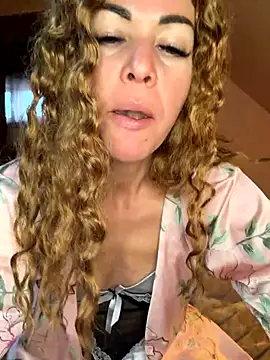 tmona1917 online show from December 2025 09:46:02 AM